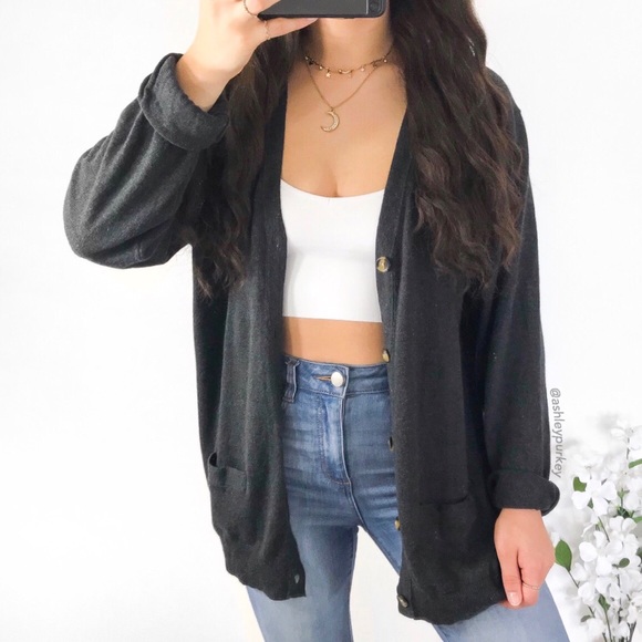 GAP Sweaters - ❤️SALE❤️ gray button lightweight cardigan sweater